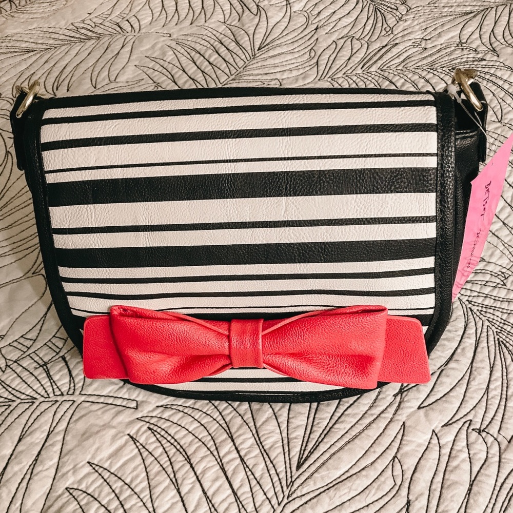 Betsey Johnson Bow Crossbody